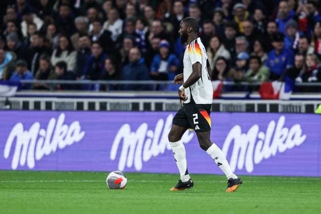 Fussball, UEFA Länderspiel Saison 2023 24 Freundschaftsspiel Frankreich - Deutschland 23.03.2024, Groupama Stadium Lyon Antonio Rüdiger (Deutschland, 2) Lyon Groupama Stadium Frankreich
