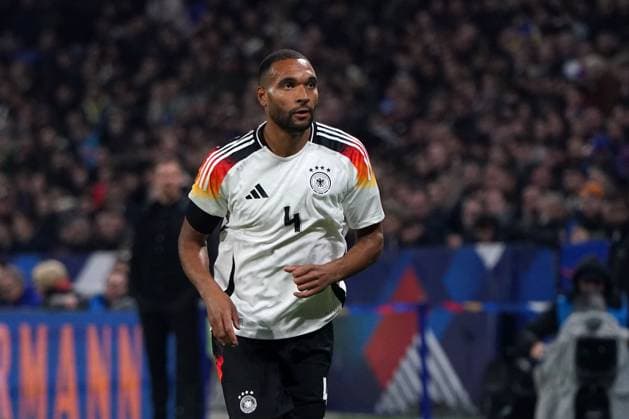 Fussball, Freundschaftsspiel, Länderspiel, Testspiel, Frankreich-Deutschland, 23.03.2024, Groupama Stadium Lyon Jonathan Tah Deutschland, Aktion, Einzelbild