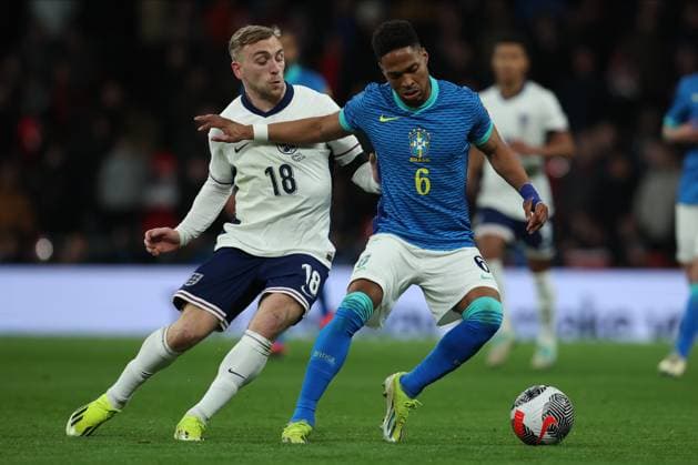England v Brazil - International Friendly, Länderspiel, Nationalmannschaft Jarrod Bowen of England and Wendell of Brazil challenge during the international friendly match between England and Brazil at Wembley Stadium on March 23, 2024 in London, England. London Wembley Stadium England United Kingdom Copyright: xEdxSykes Sportsphoto APLx 13970072
