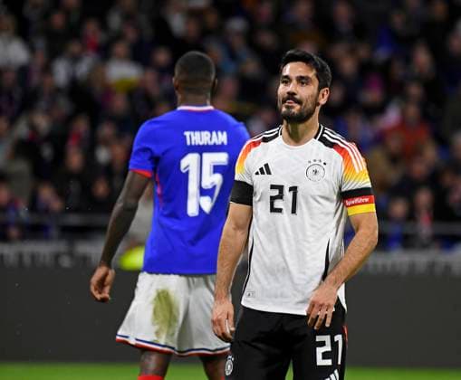 23.03.2024, Fussball Nationalteams Freundschaftsspiele 2024, Frankreich - Deutschland, im Groupama Stadium (Lyon, Frankreich). Ilkay Gündogan (Deutschland) unzufrieden.