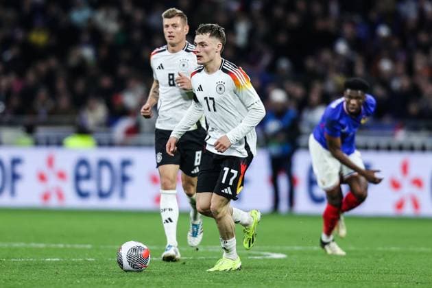 Fussball, UEFA Länderspiel Saison 2023 24 Freundschaftsspiel Frankreich - Deutschland 23.03.2024, Groupama Stadium Lyon Florian Wirtz (Deutschland, 17) Lyon Groupama Stadium Frankreich