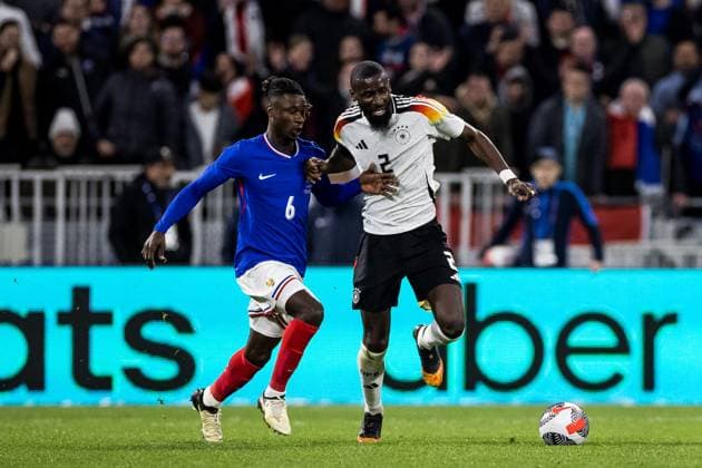 UEFA Freundschaftsspiel: Frankreich - Deutschland; 23.03.2024 Zweikampf Eduardo Camavinga (Frankreich, 6), Antonio Rüdiger (Deutschland, 2) UEFA Freundschaftsspiel: Frankreich - Deutschland, Lyon, Groupama Stadium am 23.03.2024 Copyright: xBEAUTIFULxSPORTS Wunderlx