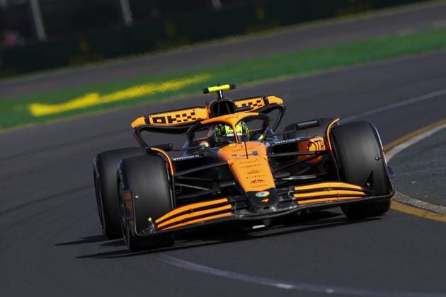04 NORRIS Lando (gbr), McLaren F1 Team MCL38, action during the Formula 1 Rolex Australian Grand Prix 2024, 3rd round of the 2024 Formula One World Championship, WM, Weltmeisterschaft from March 22 to 24, 2024 on the Albert Park Circuit, in Melbourne, Australia - F1 - AUSTRALIAN GRAND PRIX 2024 DPPI Panoramic  240324_R03_AUSTRALIA_EA011949