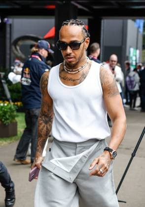 HAMILTON Lewis (gbr), Mercedes AMG F1 Team W15, portrait during the Formula 1 Rolex Australian Grand Prix 2024, 3rd round of the 2024 Formula One World Championship, WM, Weltmeisterschaft from March 22 to 24, 2024 on the Albert Park Circuit, in Melbourne, Australia - F1 - AUSTRALIAN GRAND PRIX 2024 DPPI Panoramic  _35A3622