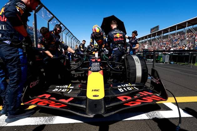 PEREZ Sergio (mex), Red Bull Racing RB20, portrait during the Formula 1 Rolex Australian Grand Prix 2024, 3rd round of the 2024 Formula One World Championship, WM, Weltmeisterschaft from March 22 to 24, 2024 on the Albert Park Circuit, in Melbourne, Australia - F1 - AUSTRALIAN GRAND PRIX 2024 DPPI Panoramic  F12024GP03AUS_JK316221