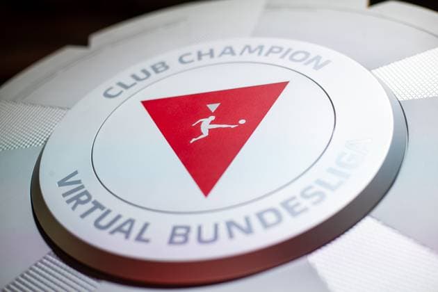 Virtual Bundesliga Club Championship by WOW: Finale; 24.03.2024 Die Meisterscheibe der Virtual Bundesliga Club Championship Virtual Bundesliga Club Championship by WOW: Finale; 24.03.2024