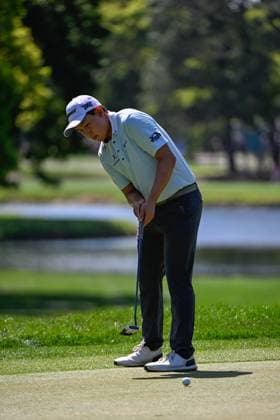 PALM HARBOR, FL - MARCH 23: Dylan Wu (USA) watches his par putt attempt on 2 during Rd3 of the Valspar Championship at Innisbrook Resort - Copperhead, on March 23, 2024, in Palm Harbor, Florida. (Photo by Ken Murray Icon Sportswire) GOLF: MAR 23 PGA, Golf Herren Valspar Championship EDITORIAL USE ONLY Icon2403230073