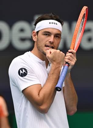 MIAMI GARDENS FL - MARCH 23: Taylor Fritz Vs Thiago Seyboth Wild during The Miami Open at Hard Rock Stadium on March 23, 2024 in Miami Gardens, Florida. : Copyright: xmpi04x