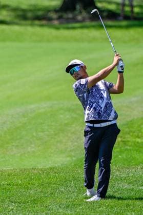 PALM HARBOR, FL - MARCH 23: Ryo Hisatsune (JPN) watches his approach shot on 1 during Rd3 of the Valspar Championship at Innisbrook Resort - Copperhead, on March 23, 2024, in Palm Harbor, Florida. (Photo by Ken Murray Icon Sportswire) GOLF: MAR 23 PGA, Golf Herren Valspar Championship EDITORIAL USE ONLY Icon2403230333