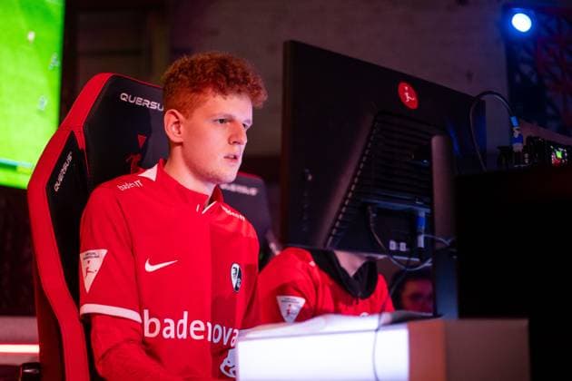 Virtual Bundesliga Club Championship by WOW: Finale; 24.03.2024 David Queck (SCF_Dave, SC Freiburg) Virtual Bundesliga Club Championship by WOW: Finale; 24.03.2024