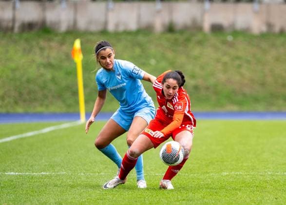 Fussball, Frauen, Saison 2023 2024, Regionalliga Nordost (15. Spieltag), FC Viktoria 1889 Berlin - 1. FC Union Berlin, v. l. Aylin Yaren (FC Viktoria 1889 Berlin), Fatma Sakar (1. Frauen 1. FC Union), 24.03. 2024, Copyright: xMatthiasxKochx