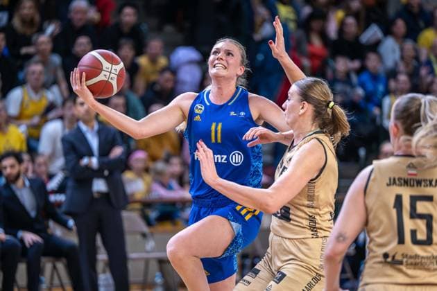 Basketball Berlin 24.03.2024 Saison 2023 2024 1. Bundesliga DBBL Play-offs Viertelfinale Spiel 2 Alba Berlin - Saarlouis Royals Nina Rosemeyer (Alba, No.11)