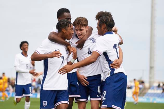 International Mens U18 Friendly Match, England U18 and Netherlands U18 MURCIA, SPAIN - MARCH 25: Leon Chiwome of England U18 and Wolverhampton Wanderers celebrates after scoring his team s second goal during the International Mens U18 Friendly match between England U18 and Netherlands U18 at Pintar Arena Stadium, on March 25, 2024 in San Pedro del Pinatar, Murcia, Spain. (Photo By Francisco Macia Photo Players Images) San Pedro del Pintar Pinatar Arena Murcia Spain Copyright: xFranciscoxMacia(C)x