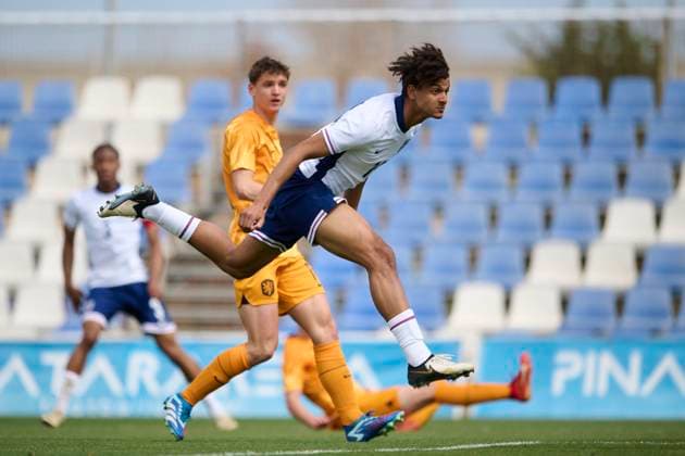 International Mens U18 Friendly Match, England U18 and Netherlands U18 MURCIA, SPAIN - MARCH 25: Leon Chiwome of England U18 and Wolverhampton Wanderers score a goal during the International Mens U18 Friendly match between England U18 and Netherlands U18 at Pintar Arena Stadium, on March 25, 2024 in San Pedro del Pinatar, Murcia, Spain. (Photo By Francisco Macia Photo Players Images) San Pedro del Pintar Pinatar Arena Murcia Spain Copyright: xFranciscoxMacia PhotoxPlayersxImagesx