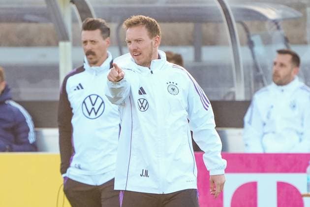 Sport Bilder des Tages Bundestrainer Julian Nagelsmann (Deutschland Germany) und Co-Trainer Assistenztrainer Sandro Wagner (Deutschland Germany) - Frankfurt 25.03.2024: Abschlusstraining Deutschland, DFB-Campus