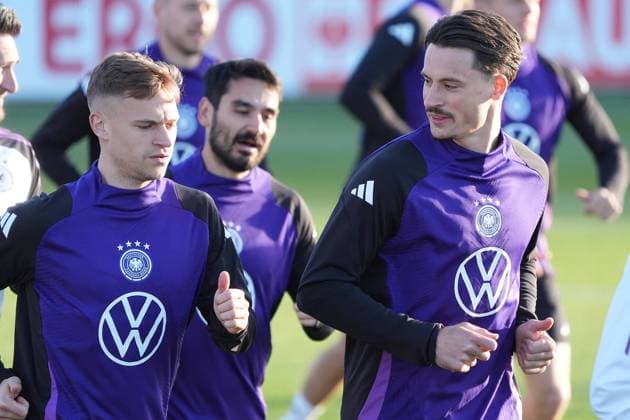 Joshua Kimmich (Deutschland Germany), Robin Koch (Deutschland Germany) - Frankfurt 25.03.2024: Abschlusstraining Deutschland, DFB-Campus