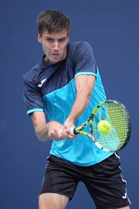 March 25, 2024, Miami, Florida, USA: Fabian Marozsan (Hungary) hits a backhand against Alexei Papyrin (Australia) during the third round of menÃ¢â‚¬â ¢s singles at the Miami Open tennis tournament. Marozsan won the match 7-5, 6-3. Miami USA - ZUMAd212 20240325_zsp_d212_033 Copyright: xRichardxDolex