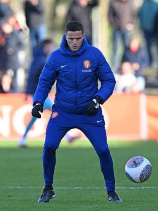 ASSEN - Holland U19 assistant coach Ibrahim Afellay during the European Championship, EM, Europameisterschaft qualifying match in group 2 elite between the Netherlands O19 and France O19 at Sportpark Marsdijk on March 23, 2024 in Assen, the Netherlands. ANP Hollandse Hoogte UEFA Under 19 Championship Northern Ireland 2024 xVIxANPxSportx xxANPxIVx 494556186 originalFilename: 494556186.jpg