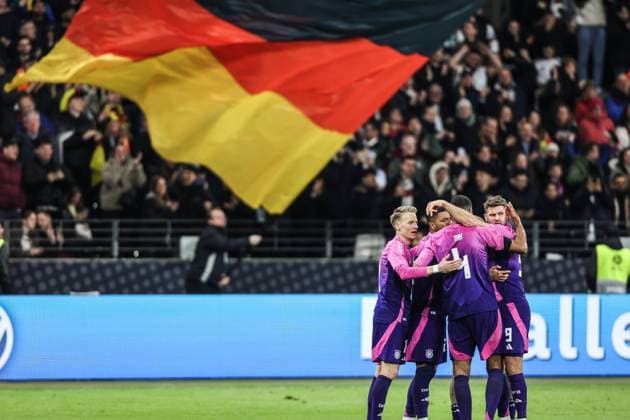 Fussball, Nationalmannschaft Saison 2023 24 UEFA Länderspiel Deutschland - Niederlande 26.03.2024, Deutsche Bank Park Torjubel Deutschland nach dem Treffer zum 2-1 durch Niclas Füllkrug (Deutschland, 9) die Spieler freuen sich Chris Führich (Deutschland, 11) Jonathan Tah (Deutschland, 4) Benjamin Henrichs (Deutschland, 20) Deutsche Bank Park DFB Campus Hessen Deutschland