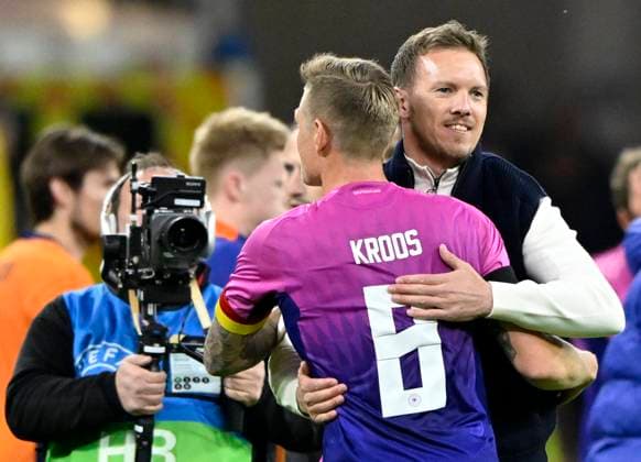 nach Spielende: Schlussjubel, Freude, Glueck, Jubel bei Toni Kroos GER Bundestrainer Trainer Coach Julian Nagelsmann GER DFB Laenderspiel Deutschland GER vs Niederlande NeD 26.03.2024 DFL REGULATIONS PROHIBIT ANY USE OF PHOTOGRAPHS AS IMAGE SEQUENCES AND OR QUASI-VIDEO Deutschland GER vs Niederlande NED