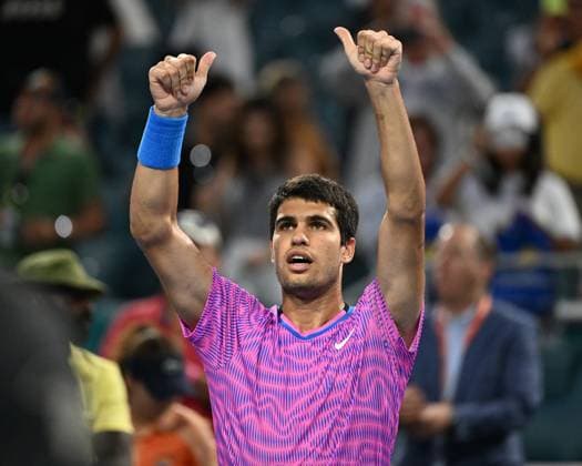 MIAMI GARDENS FL - MARCH 26: Carlos Alcaraz Vs Lorenzo Musetti during The Miami Open at Hard Rock Stadium on March 26, 2024 in Miami Gardens, Florida. Copyright: xmpi04x