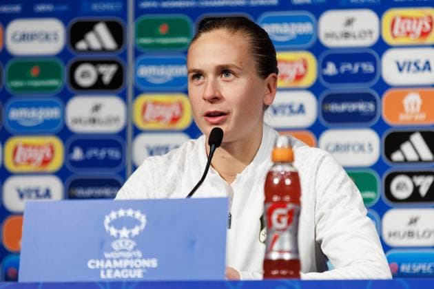 240327 Filippa Curmark of Häcken at a press conference, PK, Pressekonferenz aherad of a training session with Häcken on March 27, 2024 in Paris. Photo: Michael Erichsen BILDBYRAN COP 89 MI0633 fotboll football soccer fotball champions league träning practice training häcken dam bbeng Copyright: MICHAELxERICHSEN BB240327MI022