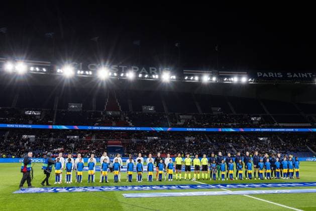 240328 Players of Häcken and of Paris Saint Germain ahead of the UEFA Women s Champions League football match quarterfinal two between Paris Saint Germain and Häcken on March 28, 2024 in Paris. Photo: Michael Erichsen BILDBYRAN COP 89 MI0635 fotboll football soccer fotball champions league kvartsfinal quarterfinal quarterfinals paris saint germain häcken dam bbeng Copyright: MICHAELxERICHSEN BB240328MI066