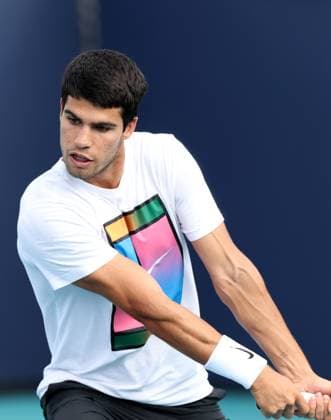March 28, 2024, Miami Gardens, Florida, United States Of America: MIAMI GARDENS, FLORIDA - MARCH 28: Carlos Alcaraz on a practice court on Day 13 of the Miami Open at Hard Rock Stadium on March 28, 2024 in Miami Gardens, Florida....People: Carlos Alcaraz Miami Gardens United States Of America - ZUMAs214 20240328_ada_s214_057 Copyright: xSMGx