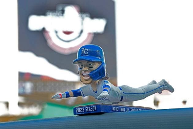 MLB, Baseball Herren, USA 2024; Twins vs Royals MAR 28 MAR 28, 2024:Kansas City Royals shortstop Bobby Witt Jr. (7) bobble head was featured at opening day at Kauffman Stadium Kansas City, Missouri. Jon Robichaud CSM. (Credit Image: Â Jon Robichaud Cal Media) Kansas City Missouri United States EDITORIAL USE ONLY Copyright: xx ZUMA-20240328_zma_c04_026.jpg JonxRobichaudx csmphotothree246450