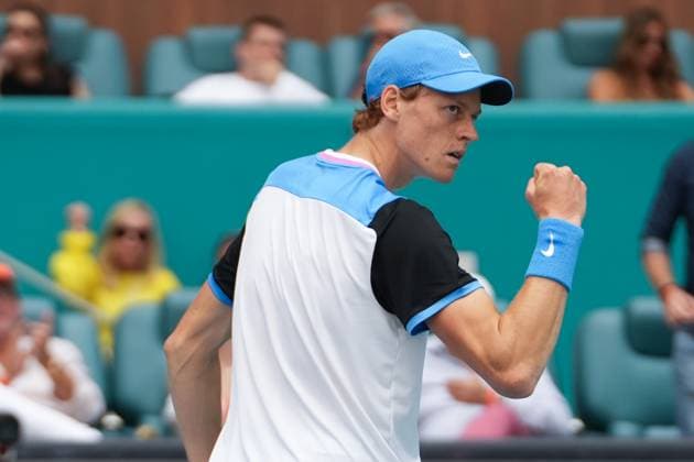 MIAMI GARDENS, FL - MARCH 29: Jannik Sinner (ITA) celebrates during the menÕs singles semifinals of the Miami Open on March 29, 2024, at Hard Rock Stadium in Miami Gardens, FL. (Photo by Andrew Patron Icon Sportswire) TENNIS: MAR 29 Miami Open EDITORIAL USE ONLY Icon2403290683