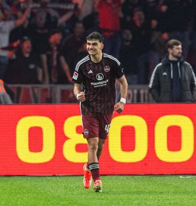 Fussball, Herren, Saison 2023 2024, 2. Bundesliga (27. Spieltag), Hertha BSC - 1. FC Nürnberg, Can Uzun (1. FC Nürnberg), Jubel nach Tor zum 1:3, 30.03. 2024,