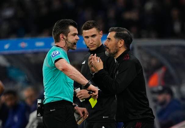 Germany, Berlin, 30.03.2024, Olympic Stadium, Hertha BSC vs 1.FC Nürnberg - 2. Bundesliga, Cristian FiÃ l (1.FC Nürnberg) and Alexander Sather. gestures Berlin Olympic Stadium Berlin Germany