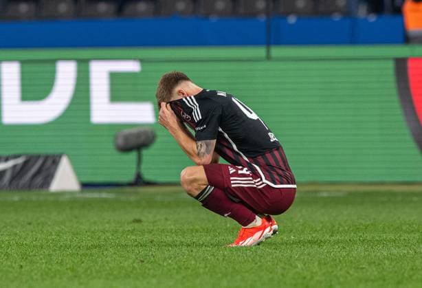 Fussball, Herren, Saison 2023 2024, 2. Bundesliga (27. Spieltag), Hertha BSC - 1. FC Nürnberg, Finn Jeltsch (1. FC Nürnberg), Enttäuschung nach Abpfiff, 30.03. 2024,