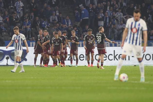 30.03.2024, xtgx, Fussball - 2.Bundesliga, Hertha BSC Berlin - 1.FC Nuernberg emspor, v.l. Jubel nach dem 0:2 durch Lukas Schleimer (Nuernberg, 36) (DFL DFB REGULATIONS PROHIBIT ANY USE OF PHOTOGRAPHS as IMAGE SEQUENCES and or QUASI-VIDEO) Berlin