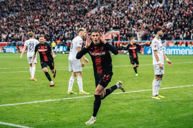 Sport Themen der Woche KW13 Sport Bilder des Tages Bayer 04 Leverkusen v TSG Hoffenheim - Bundesliga Patrik Schick of Bayer 04 Leverkusen is celebrating his goal during the Bundesliga football match between Bayer 04 Leverkusen and TSG 1899 Hoffenheim at BayArena in Leverkusen, Germany, on March 30, 2024. Leverkusen Germany  Copyright: xHeshamxElsherifx originalFilename:elsherif-notitle240330_np0pj.jpg