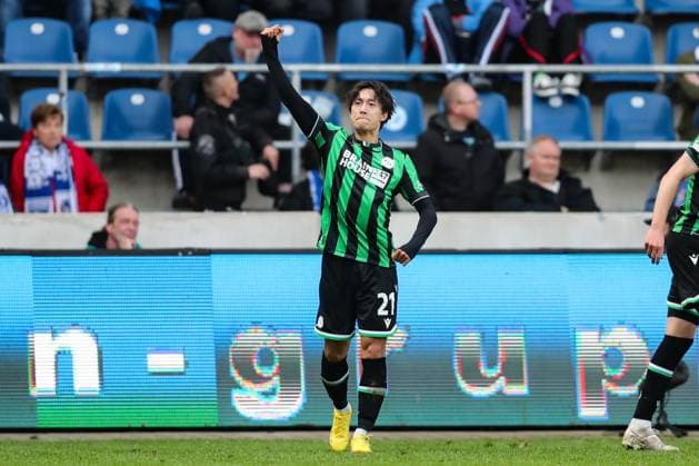 Torjubel - Torschütze Sei Muroya (Hannover 96,21) trifft zum 0-2 - 2. Fußball Bundesliga Saison 2023-2024 1. FC Magdeburg vs. Hannover 96 in der MDCC Arena in Magdeburg - Aktion,Fußball,Mann,Männer,Deutschland,31.03.2024
