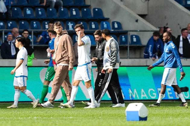 Tobias Müller (1. FC Magdeburg,21) enttäuscht nach dem Spiel - 2. Fußball Bundesliga Saison 2023-2024 1. FC Magdeburg vs. Hannover 96 in der MDCC Arena in Magdeburg - Aktion,Fußball,Mann,Männer,Deutschland,31.03.2024