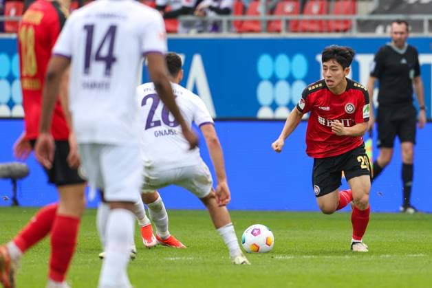 Fussball - 2. BL - SV Wehen Wiesbaden - VfL Osnabrück - 31.03.24, Hyun-Ju Lee (SVWW), -