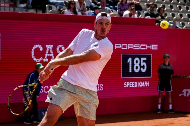 Maximilian Marterer v Dominic Thiem - Millennium Estoril Open 2024 Maximilian Marterer from Germany competes against Dominic Thiem from Austria during the Millennium Estoril Open ATP, Tennis Herren 250 tennis tournament at Estoril Tennis Club, Estoril, Portugal on April 1, 2024. Lisbon Portugal  Copyright: xNunoxCruzx originalFilename:cruz-maximili240401_npZox.jpg