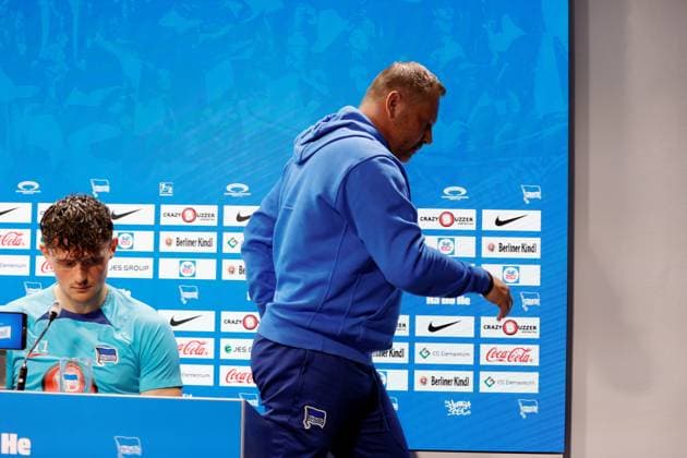 Sport Bilder des Tages Fabian Reese, Cheftrainer Pál Dárdai, Deutschland, Berlin, Sportpark, GER, 2.FBL, Hertha BSC, Saison 2023 24, Pressekonferenz vor dem Auswärtsspiel beim SC Paderborn