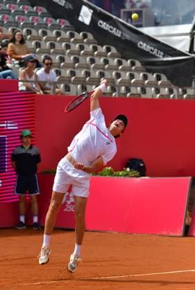 Joao Fonseca (Brasilien) unterliegt bei den Estoril Open in Runde 1. Estoril Open, Portugal, 3. April 2024 - Der Brasilianer Joao Fonseca unterliegt bei den Estoril Open in Portugal in der ersten Runde. Estoril Estoril Tennis Club Lisbon Portugal