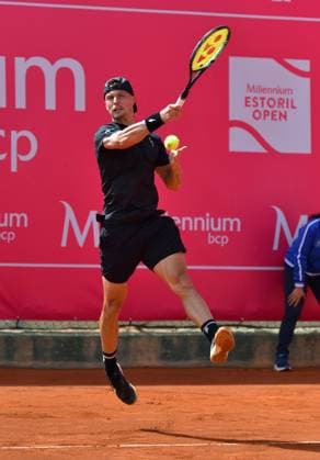 Marton Fucsovics (Ungarn) erreicht das Achtelfinale bei den Estoril Open. Estoril Open, Portugal, 3. April 2024 - Marton Fucsovics (Ungarn) zieht bei den Estoril Open in Portugal in das Achtelfinale ein. Estoril Estoril Tennis Club Lisbon Portugal