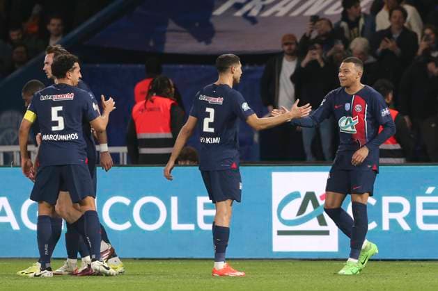 Joie - But de Kylian Mbappe (PSG) - Achraf Hakimi (PSG) FOOTBALL : Paris Saint Germain Vs Rennes - Coupe de France - Demi Finale - 03 04 2024 MichaelBaucher Panoramic 