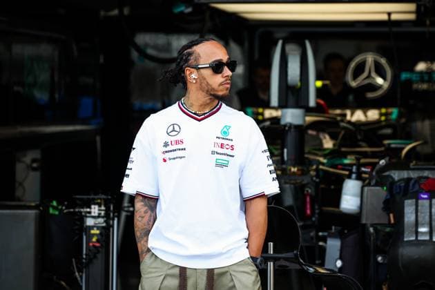 Sport Bilder des Tages HAMILTON Lewis (gbr), Mercedes AMG F1 Team W15, portrait during the Formula 1 MSC Cruises Japanese Grand Prix 2024, 4th round of the 2024 Formula One World Championship, WM, Weltmeisterschaft from April 5 to 7, 2024 on the Suzuka International Racing Course, in Suzuka, Japan - F1 - JAPANESE GRAND PRIX 2024 DPPI Panoramic  240404_R04_GIAPPONE_FG_16397