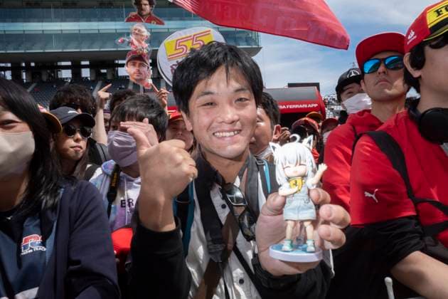 April 4, 2024, Suzuka, Mie, Japan: Japanese Scuderia Ferrari fans on the pit road on media day of the 2024 Formula 1 Japanese Grand Prix. Suzuka Japan - ZUMAb177 20240404_aap_b177_012 Copyright: xTaidghxBarronx