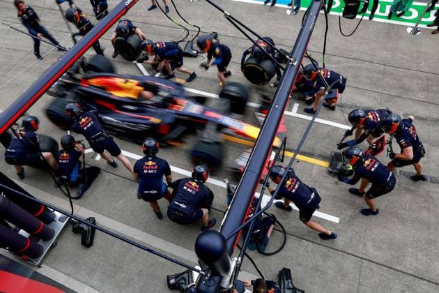 Red Bull Racing RB20, during the Formula 1 MSC Cruises Japanese Grand Prix 2024, 4th round of the 2024 Formula One World Championship, WM, Weltmeisterschaft from April 5 to 7, 2024 on the Suzuka International Racing Course, in Suzuka, Japan - F1 - JAPANESE GRAND PRIX 2024 DPPI Panoramic  F12024GP04JAP_JK318975