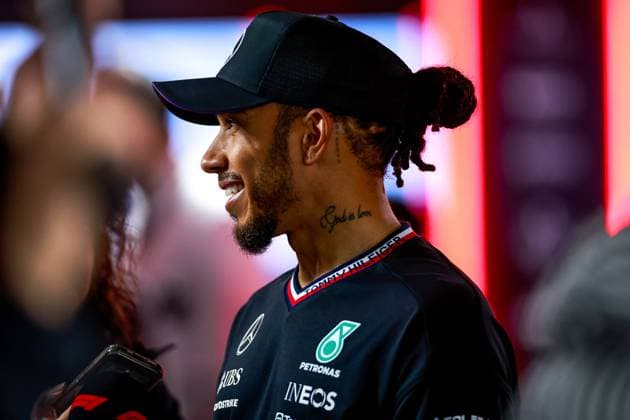 HAMILTON Lewis (gbr), Mercedes AMG F1 Team W15, portrait, during the Formula 1 MSC Cruises Japanese Grand Prix 2024, 4th round of the 2024 Formula One World Championship, WM, Weltmeisterschaft from April 5 to 7, 2024 on the Suzuka International Racing Course, in Suzuka, Japan - F1 - JAPANESE GRAND PRIX 2024 DPPI Panoramic  F12024GP04JAP_JK320496