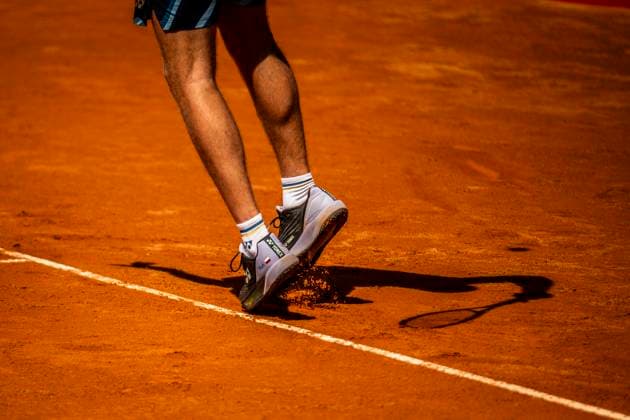 Pablo Llamas Ruiz v Hubert Hurkacz - Estoril Open 2024 Pablo Llamas Ruiz from Spain competes against Hubert Hurkacz from Poland during the Millennium Estoril Open ATP, Tennis Herren 250 tennis tournament at Estoril Tennis Club, Estoril, Portugal on April 5, 2024. Lisbon Portugal  Copyright: xNunoxCruzx originalFilename:cruz-pablolla240405_npwgj.jpg