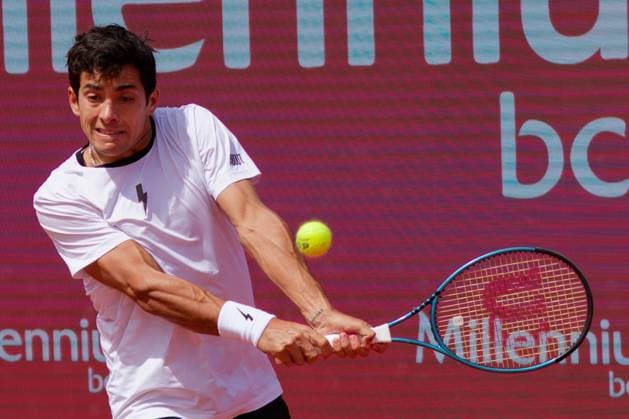 Estoril, Portugal, April 05 2024: Cristian Garin (Chile) in action during the Millennium Estoril Open match between Cristian Garin (Chile) and Nuno Borges (Portugal) at Clube de Tenis do Estoril in Estoril, Portugal. (Pedro Porru SPP) Copyright: xPedroxPorrux xSPPx spp-en-PePoSp-4F8A0331
