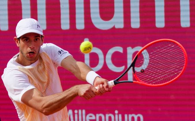 Estoril, Portugal, April 05 2024: Nuno Borges (Portugal) in action during the Millennium Estoril Open match between Cristian Garin (Chile) and Nuno Borges (Portugal) at Clube de Tenis do Estoril in Estoril, Portugal. (Pedro Porru SPP) Copyright: xPedroxPorrux xSPPx spp-en-PePoSp-4F8A0781